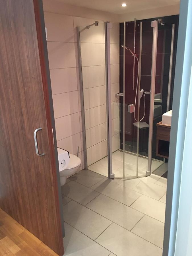 Stadthotel Bernstein เรเกนส์บวร์ก ภายนอก รูปภาพ